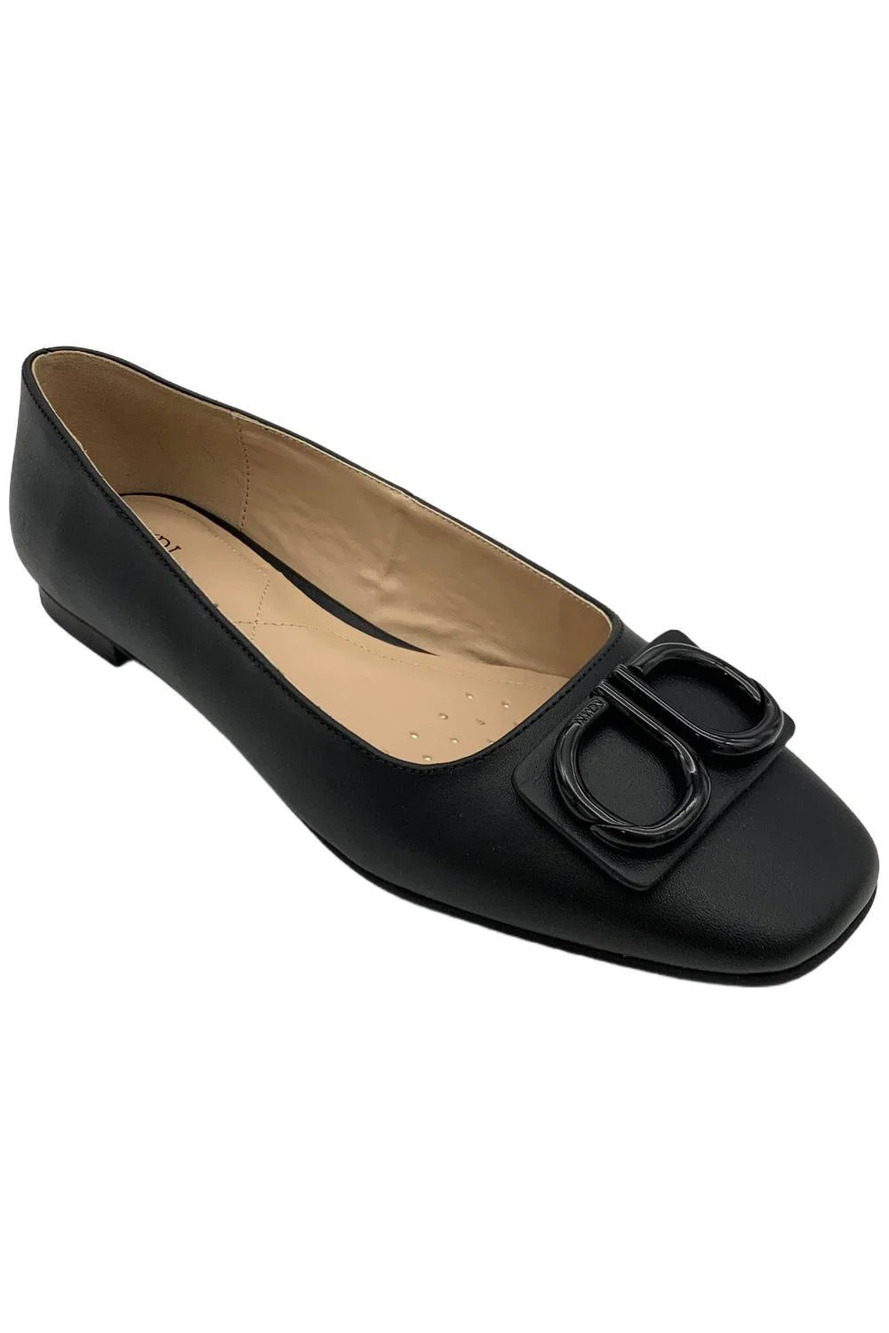NYDJ Women's Faiza Slip-On Flat Leather Black - Medium
